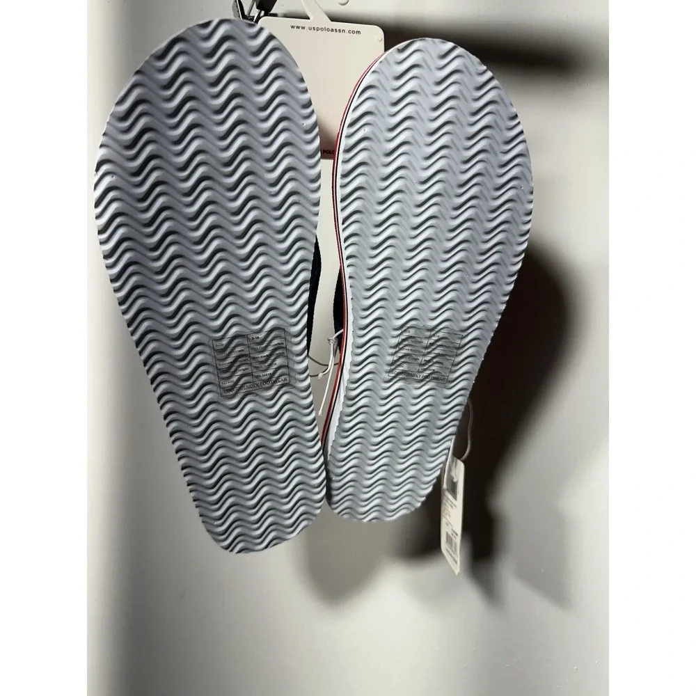 U.S. Polo Assn. Size 9-10 Flip Flops Red White Striped Sandals